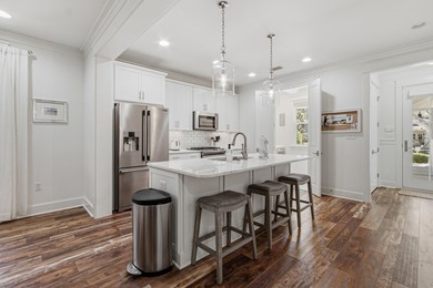 Charming Single Story Home Backing to Conservation Areae see - photo 12