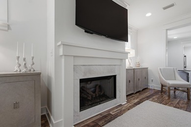 Charming Single Story Home Backing to Conservation Areae see - photo 16