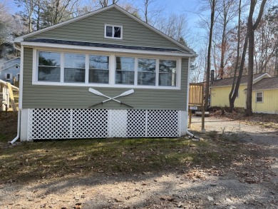 Brand New cottage. All brand new construction top to bottom  - Lake Home For Sale in Tunkhannock, Pennsylvania