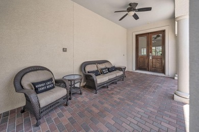 Experience the perfect blend of elegance, privacy, and - photo 8