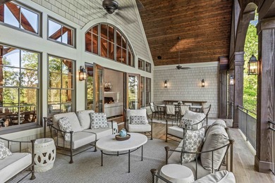 A RARE OPPORTUNITY TO OWN 4.2-ACRE LAKEFRONT ESTATE WITH OVER - photo 19