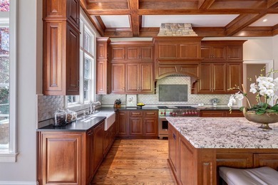 A RARE OPPORTUNITY TO OWN 4.2-ACRE LAKEFRONT ESTATE WITH OVER - photo 27
