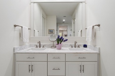 Charming Single Story Home Backing to Conservation Areae see - photo 28