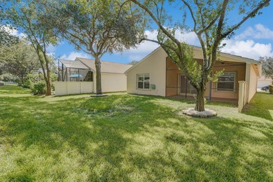 A BRAND NEW ROOF 2026!!! A SPACIOUS 3 BEDROOM/2 FULL BATHROOM - photo 28