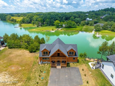 Lake Home For Sale in Sevierville, Tennessee