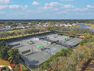 A BRAND NEW ROOF 2026!!! A SPACIOUS 3 BEDROOM/2 FULL BATHROOM - photo 47