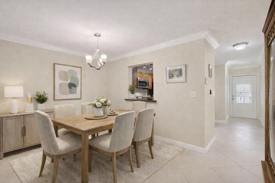 Light, bright & beautifully updated 2/2 villa in the desirable - photo 9