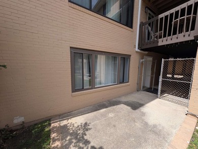 OWNER FINANCING - INVESTOR ALERT -  APPROVED CONDO!!! Unit is an - photo 7