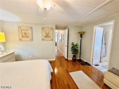 Beautifully updated 2-bedroom, 2-bath manufactured home located - photo 23