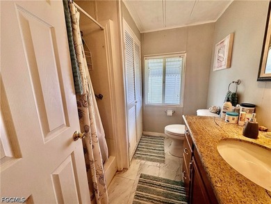 Beautifully updated 2-bedroom, 2-bath manufactured home located - photo 26