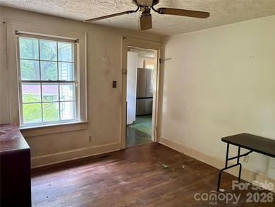 Just hit the market and has SO much potential! Come live, work - photo 27