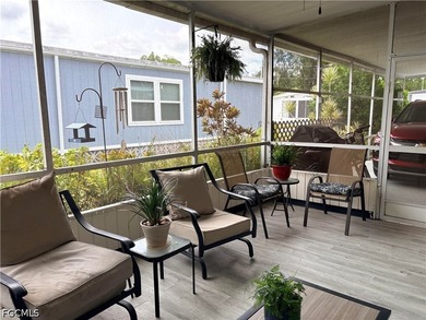 Beautifully updated 2-bedroom, 2-bath manufactured home located - photo 32