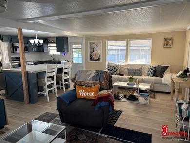 This new remodeled home is located in an age-qualified community - photo 8