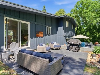 Stunning All-Sports Lakefront Living! Experience lake living at - photo 11