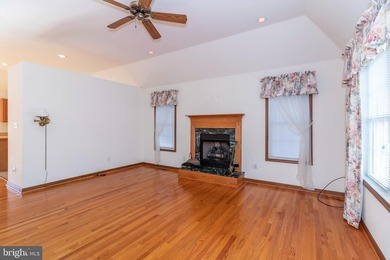 Priced almost $45,000 below Current Tax Assessment!! Come Home - photo 12