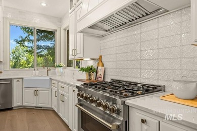 Exceptional custom home and timeless luxury nestled on a - photo 17