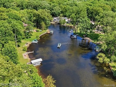 Stunning All-Sports Lakefront Living! Experience lake living at - photo 24