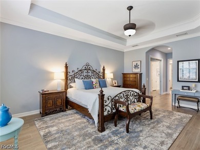 Stunning top-floor coach home in Coronado at Gulf Harbour Yacht - photo 25