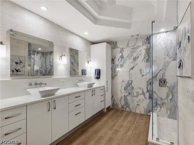Stunning top-floor coach home in Coronado at Gulf Harbour Yacht - photo 28