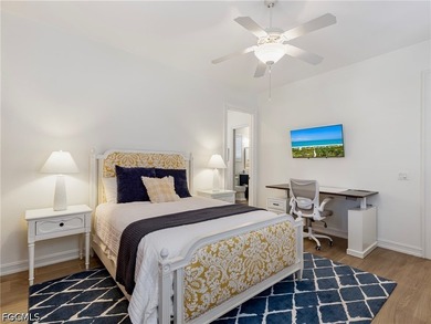Stunning top-floor coach home in Coronado at Gulf Harbour Yacht - photo 31