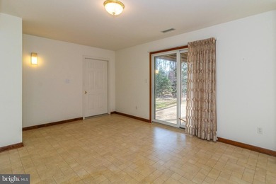Priced almost $45,000 below Current Tax Assessment!! Come Home - photo 34