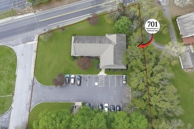 Prime Office Building, suitable for many uses. 3,500 +- sqft - photo 2