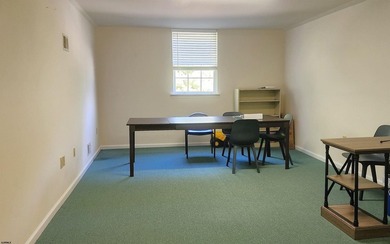 Prime Office Building, suitable for many uses. 3,500 +- sqft - photo 8