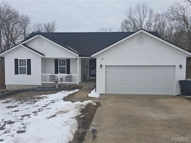 Gasconade River Home Sale Pending in Dixon Missouri