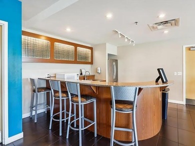 Welcome to unit #2003 at Skyscape. This 20th floor unit - photo 6