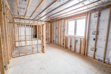 Unlock the potential of this versatile, fully-renovated - photo 14