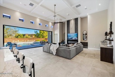 Welcome to Monacello Estates, the island's most exclusive gated - photo 17