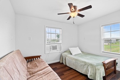 Discover the perfect coastal escape in this charming cottage in - photo 20