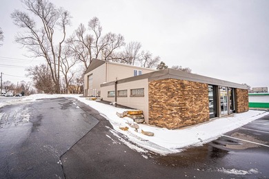 Unlock the potential of this versatile, fully-renovated - photo 21