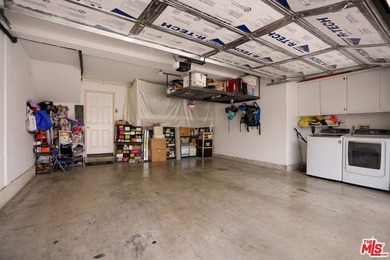Welcome to this bright and stylish corner-unit 2-bedroom, 2-bath - photo 23