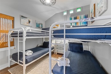 Attention BUYERS: This fully furnished 3-bedroom, 3-bath home - photo 28