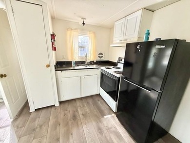 This affordable one bedroom home is perfect as a primary - photo 6