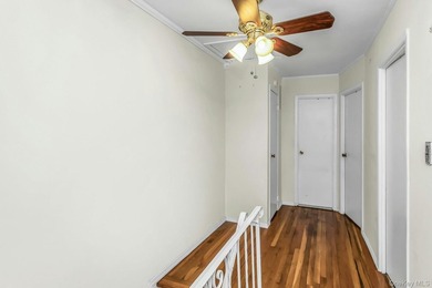 Ready To Entertain! The Cul-de-sac Has A Lovely Two Story Single - photo 14