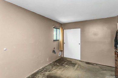 Ready To Entertain! The Cul-de-sac Has A Lovely Two Story Single - photo 17