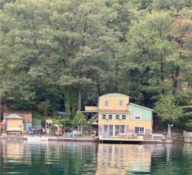 Lake Home Sale Pending in Urbana, New York