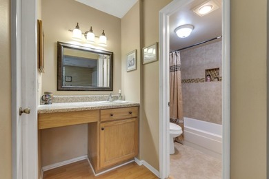 * Investor and Pet Friendly top-floor condo with tranquil views - photo 6