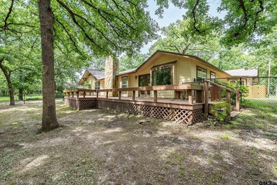 This beautiful home is located on the golf course with some of - photo 7