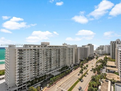 Penthouse-style living in the heart of Miami Beach, overlooking - photo 27