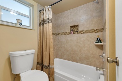 * Investor and Pet Friendly top-floor condo with tranquil views - photo 7