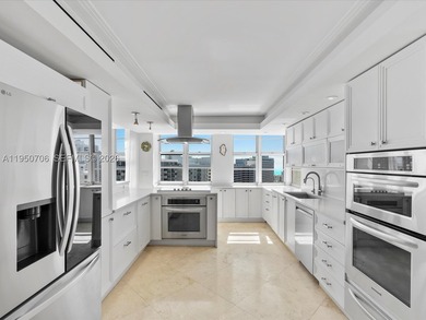 Penthouse-style living in the heart of Miami Beach, overlooking - photo 30