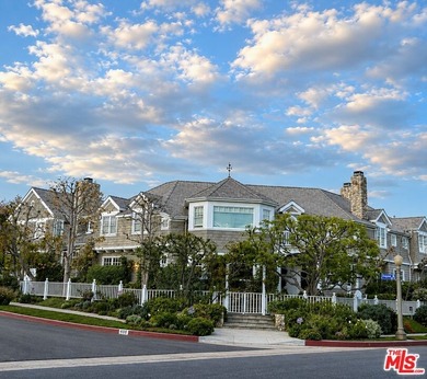 MAJOR PRICE REDUCTION- BEST VALUE IN THE HUNTINGTONNow Offered - photo 1