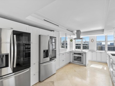 Penthouse-style living in the heart of Miami Beach, overlooking - photo 31