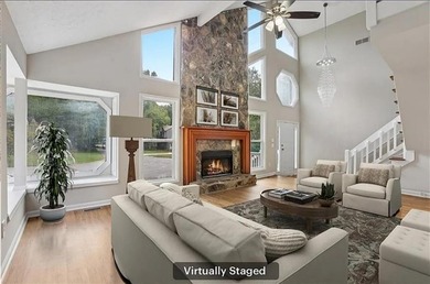 Welcome to this spacious 4-bedroom, 3-bathroom home in - photo 2