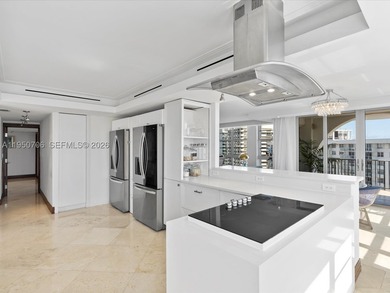 Penthouse-style living in the heart of Miami Beach, overlooking - photo 32
