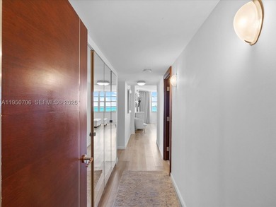 Penthouse-style living in the heart of Miami Beach, overlooking - photo 34