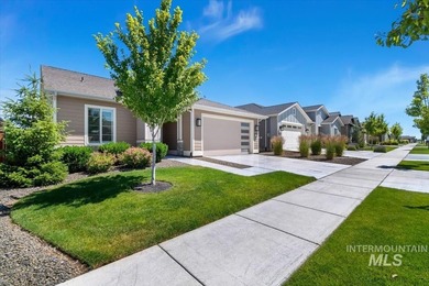 Stunning, light and bright single-level home in the gated 55+ - photo 41